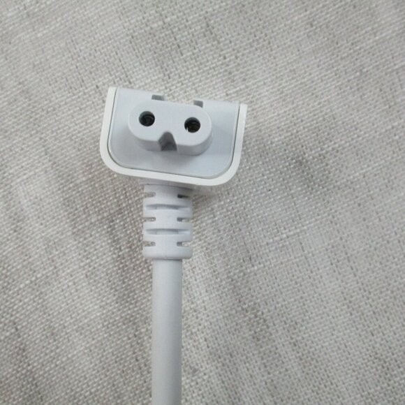 Apple AC MacBook Pro Adapter Replacement Wall Charger White w/ Power Code Cable - Picture 3 of 6